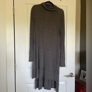 EUC Free People lightweight sweater dress/tunic